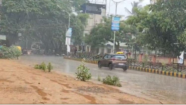 Heavy Rainfall Causes Disruption today in Hubballi-Dharwad Expected Until May 19