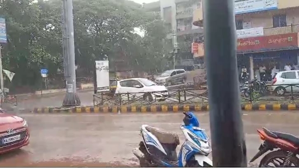 Heavy Rainfall Causes Disruption today in Hubballi-Dharwad Expected Until May 19