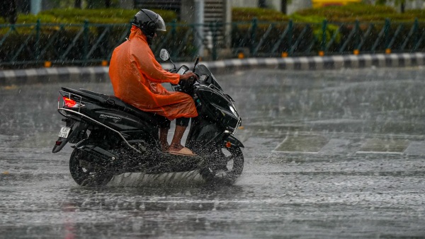 IMD Gives Heavy Rain Alert for Bengaluru Ramanagara Kolar and Chikkaballapura