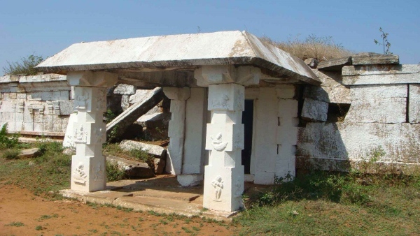 People Demand To Develop Mahakavi Shadaksharadeva Hometown At Mandya