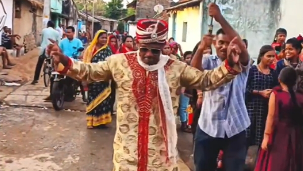 Viral video Groom s Infectious Joy Takes to the Streets in Viral Wedding Dance