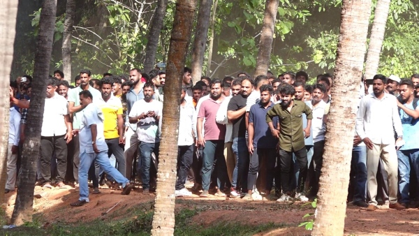 Pilikola Daiva Utsava At Kapu Sri Brahma Mugerkala-Pilichandi Temple Pilikola Daiva Utsava At Kapu Sri Brahma Mugerkala-Pilichandi Temple