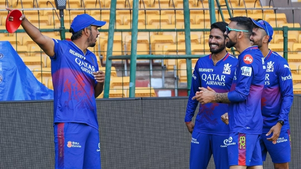 RCB Coach Andy Flower Confident in Team s Playoff Prospects