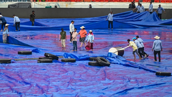 RCB vs CSK IPL Match rain rain go away