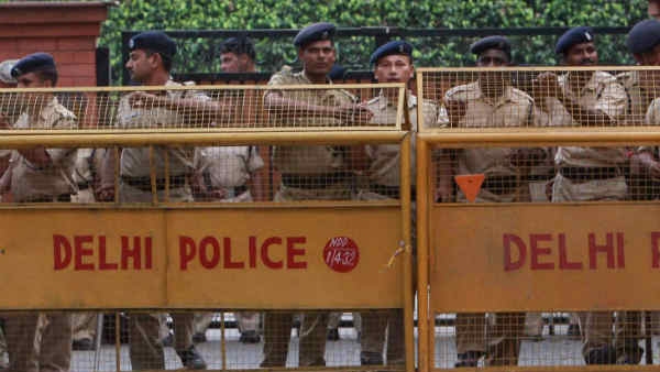 Swati Maliwal Assault Case Complaint Filed Against Bibhav Kumar Arrest Expected Soon