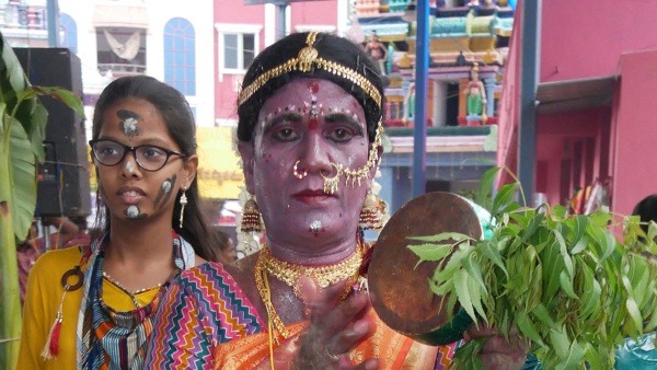 Tirupati gangamma jatara started Men Wearing Saree- Gangamma jatara scene in Pushpa-2 movie Tirupati gangamma jatara started Men Wearing Saree- Gangamma jatara scene in Pushpa-2 movie