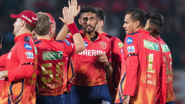 RCB vs PBKS Vidhwath Kaverappa takes Important Wickets Against RCB
