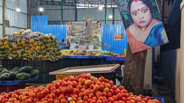 Viral Photo of Angry Woman at Bengaluru Vegetable Market Amuses Internet