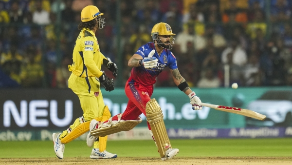 Virat Kohli needs 29 runs to become first player to score 8000 runs in IPL
