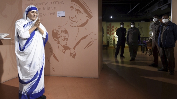 A three-season web series on Mother Teresa s life will be made by Director P Chandrakumar