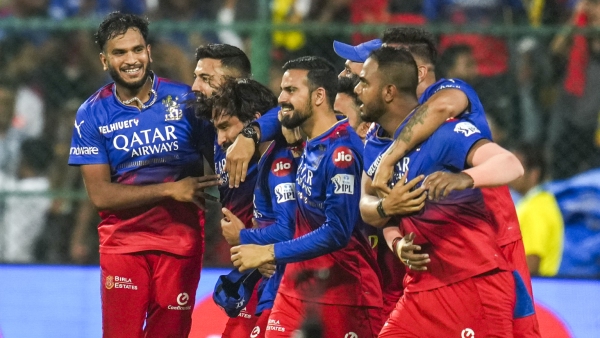 Yash Dayal s Cool Finish Sends RCB to Playoffs After Dhoni s 110m Six