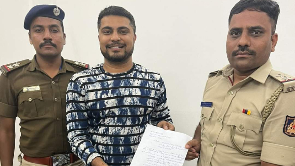 Bigg Boss Kannada 4 Winner Actor Pratham Files Complaint Against Darshan Fans