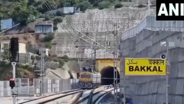 The World s Tallest Chenab Railway Bridge Will Inaugurate Soon Trial Run Completed