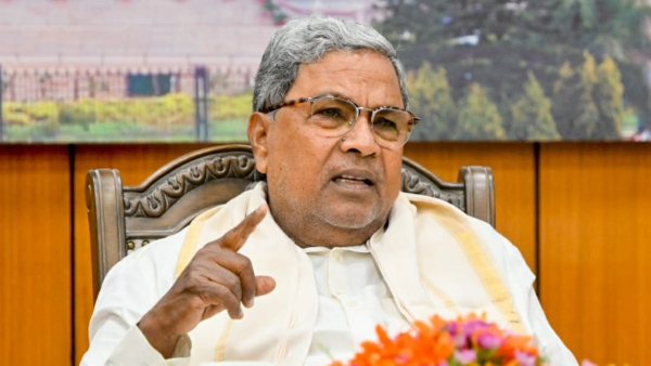 Renewal of excise licenses should not be harassed Says CM Siddaramaiah