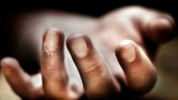 A family s Four members who consumed poison One death in Male Mahadeshwara Hill