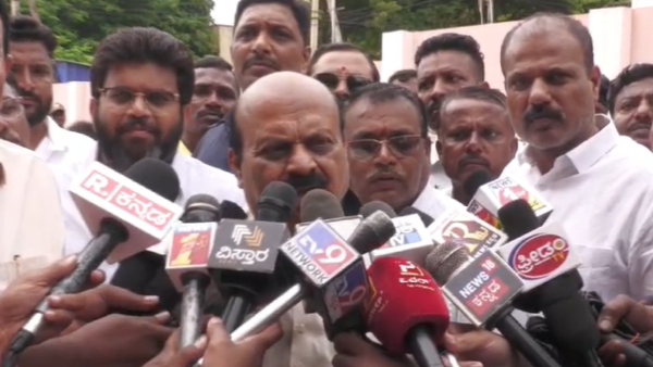 Ex CM Basavaraj Bommai Reaction Fight Between CM Siddaramaiah and DCM DK Shivkumar