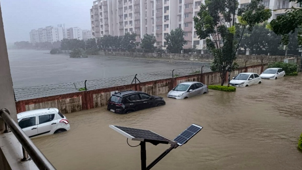 Several flights delayed due to rains in Chennai Rains till June 20 in Karnataka