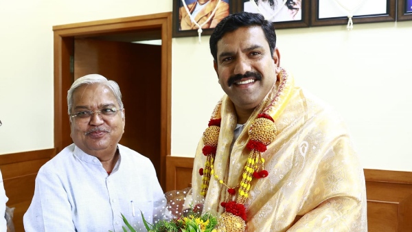 Lok Sabha Election Result 2024 Karnataka Young And Old MPs