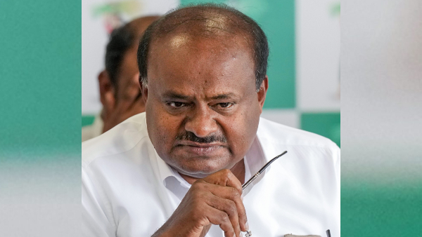 HD Kumaraswamy Takes Charge of Heavy Industries amp amp Steel Ministry in Modi s Cabinet