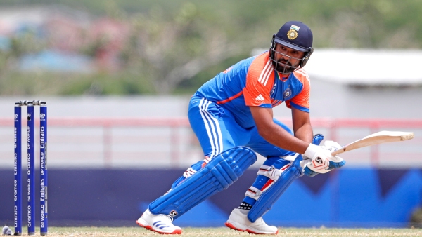 India post 205 total against Australia in t20 world cup match