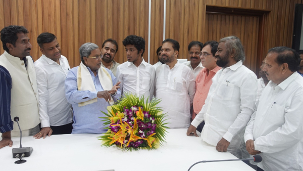 Cm Siddaramaiah Blessed The Country s Youngest MP Sagar Khandre