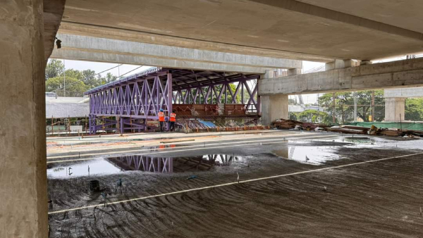 Completion soon of Foot Over Bridge Connecting KR Puram Metro Station and Railway Station Completion soon of Foot Over Bridge Connecting KR Puram Metro Station and Railway Station