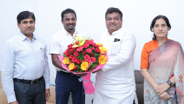 Ex Cricketer Muttiah Muralitharan Investment 1 400 in Chamarajanagar For Industry development Ex Cricketer Muttiah Muralitharan Investment 1 400 in Chamarajanagar For Industry development