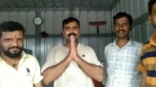 Kalghatgi Hotel Celebrates Narendra Modi s Third Term as PM with Free Food Distribution today