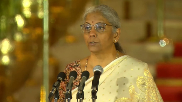 ನಿರ್ಮಲಾ ಸೀತಾರಾಮನ್‌ ಪ್ರಮಾಣವಚನ ಸ್ವೀಕಾರ