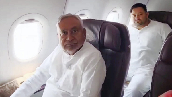 Nitish-Tejashwi Discuss on Flight Chief Minister s Post is Boring Nitish Kumar Eyes on PM Post Nitish-Tejashwi Discuss on Flight Chief Minister s Post is Boring Nitish Kumar Eyes on PM Post