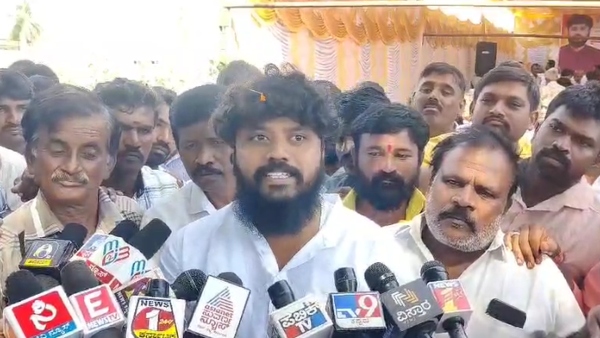 Stone Pelting On MLA Pradeep Eshwar House At Chikkaballapur After Lok Sabha Election Result