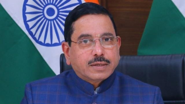 Prahlad Joshi s Narrow Victory Signals Warning for BJP Amid Strong Congress Competition Prahlad Joshi s Narrow Victory Signals Warning for BJP Amid Strong Congress Competition