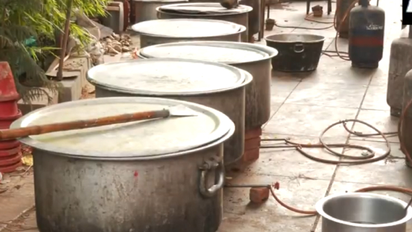 Preparation of puri and sweets at the BJP headquarters before the results
