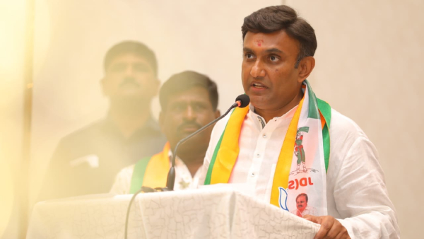 Raksha Ramaiah Vs Dr K Sudhakar Who will Win in Chikkaballapur Lok Sabha constituency Raksha Ramaiah Vs Dr K Sudhakar Who will Win in Chikkaballapur Lok Sabha constituency