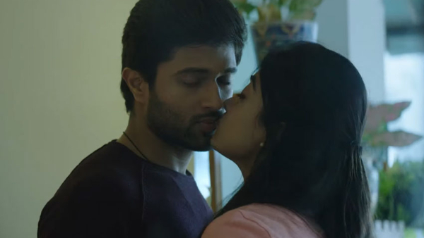 Dear Comrade Film Hits 400 Million Views Vijay Deverakonda Celebrate with Rashmika Mandanna