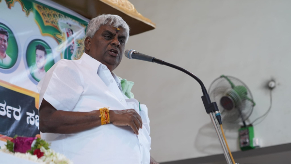 Hassan Lok Sabha Election 2024 Results JDS Prajwal Revanna Trailing