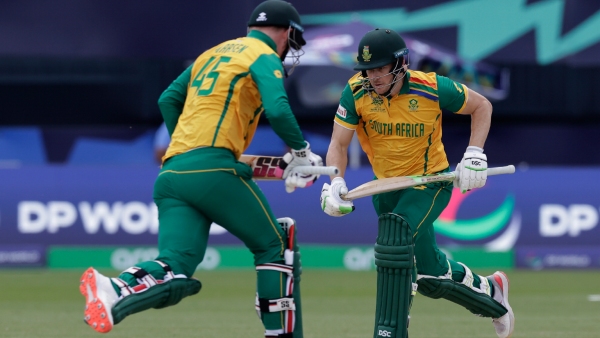 South Africa Defeated Bangladesh by 4 runs in Last Over Thriller South Africa Defeated Bangladesh by 4 runs in Last Over Thriller