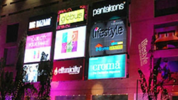 Know details of shopping malls near Bengaluru s Namma metro stations