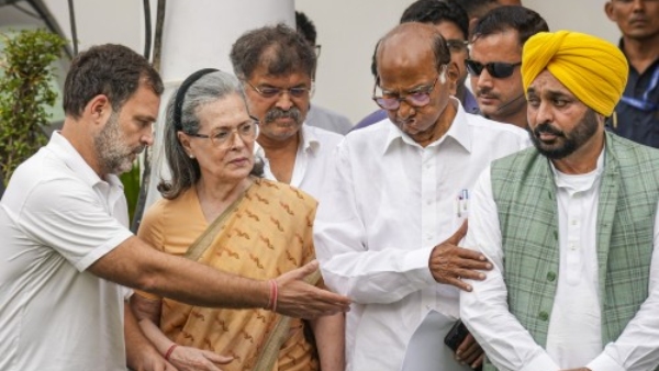 https kannada oneindia com news mysuru bjp-candidate-yaduveer-wadiyar-reacts-about-central-ministerial-post-359877 html