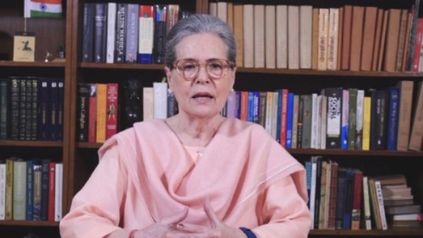 https kannada oneindia com news mysuru bjp-candidate-yaduveer-wadiyar-reacts-about-central-ministerial-post-359877 html