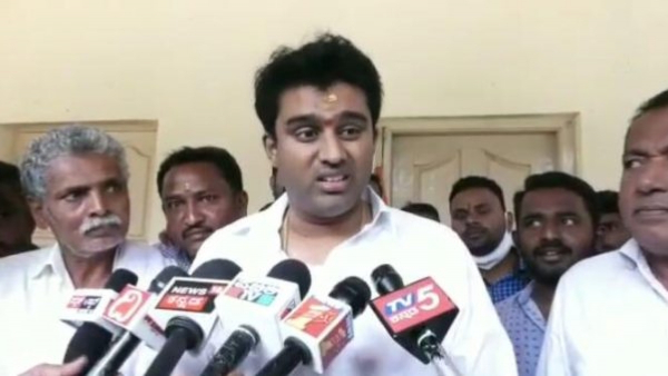 Suraj Revanna Denies Allegations Cooperates with Police Investigation Suraj Revanna Denies Allegations Cooperates with Police Investigation