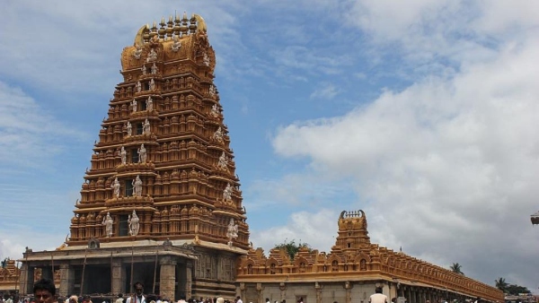 Archakas Filed PIL Seeking Exemption Of Temples From RTI Act