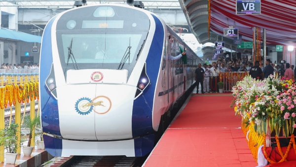 Madurai And Bengaluru Vande Bharat Express Train Soon