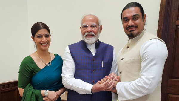 Actress Varalaxmi Sarathkumar Invites PM Modi to Her Wedding Reception