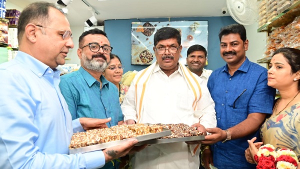 Bengaluru Has See 4th Outlet Inauguration of Amingad Vijaya Karadantu Bengaluru Has See 4th Outlet Inauguration of Amingad Vijaya Karadantu