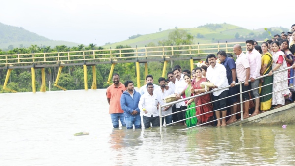 BY Vijayendra Offers Bagina For Anjanapura Dam Shikaripura BY Vijayendra Offers Bagina For Anjanapura Dam Shikaripura