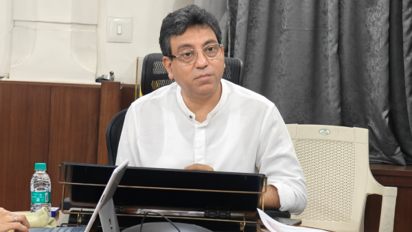 Be Careful Not to Advertise in Bengaluru BBMP Instructs Patrol Vehicles to Beat at Night