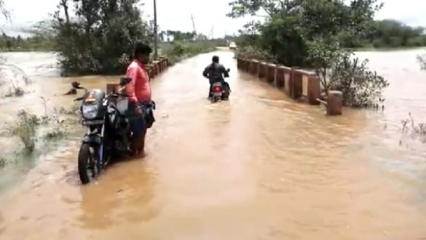 Congress government has reduced the flood compensation from 5 00 000 to 1 lakh