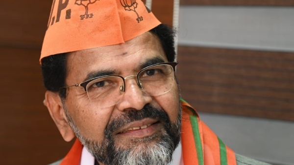 Siddaramaiah Is Trying To Retain Power Says Chalavadi Narayanaswamy