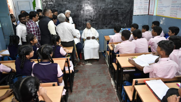 CM Siddaramaiah Visits Morarji Desai Residential School And Teached